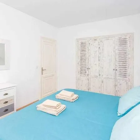 Apartamento Precioso Apartamento Frente Al Mar Con Piscina
